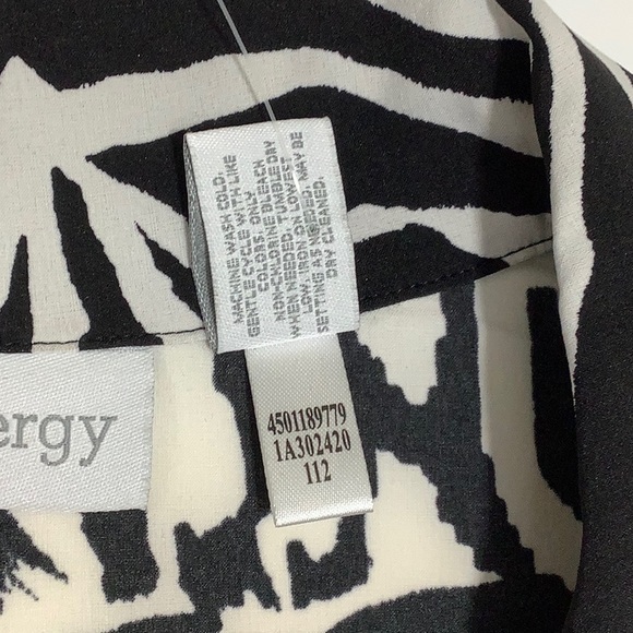 Chico’s 0 Zenergy Neema animal print dress size small NWT - Picture 8 of 15